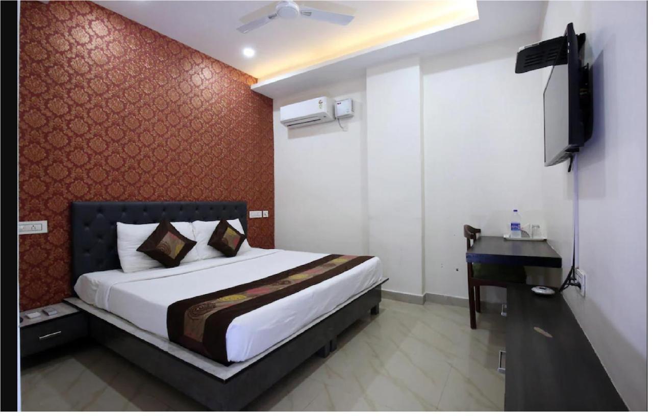 Hotel Cross Road By Wb Inn Ουνάο Εξωτερικό φωτογραφία