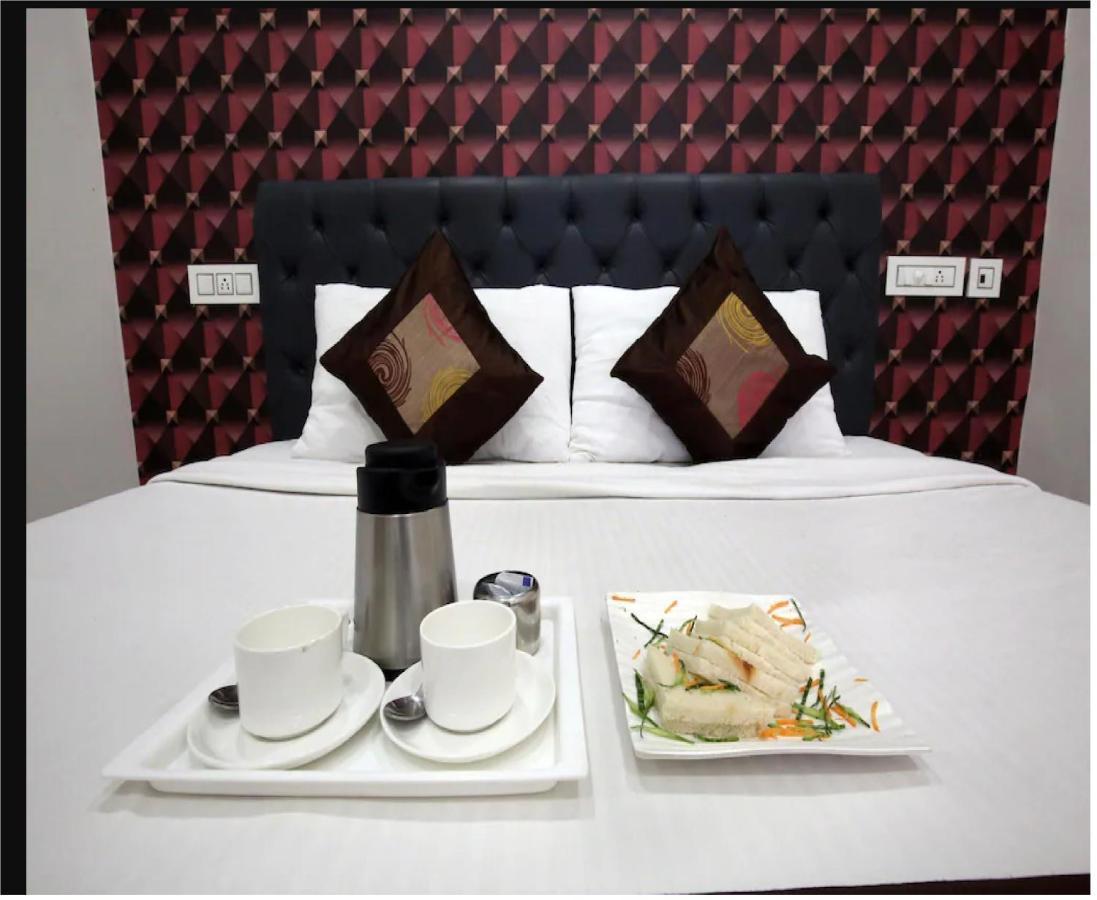 Hotel Cross Road By Wb Inn Ουνάο Εξωτερικό φωτογραφία